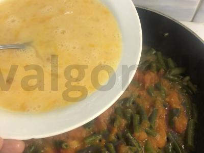 Vitamininė kiaušinienė pusryčiams Žingsnis 8