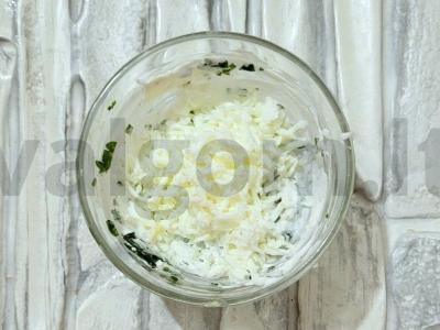 Šventinė užkandis iš paukštienos su varškės sūriu Žingsnis 2