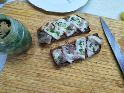 Skrebučiai su lašiniais ir adžika Žingsnis 3