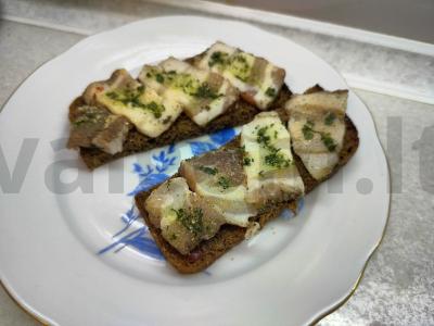 Skrebučiai su lašiniais ir adžika Žingsnis 4