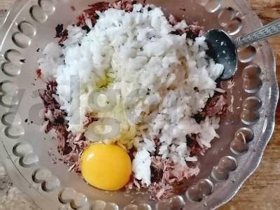 Lavašas su ryžiais ir žuvies konservais tešloje Žingsnis 3