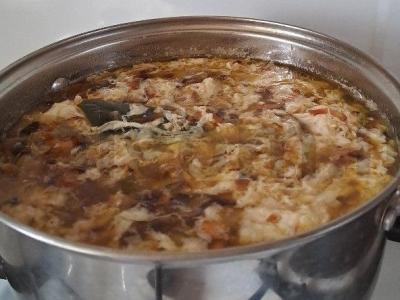 Žuvies konservų sriuba su kiaušiniu Žingsnis 14