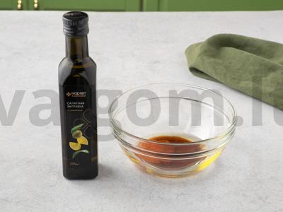 Avokadų ir granatų salotas Žingsnis 1