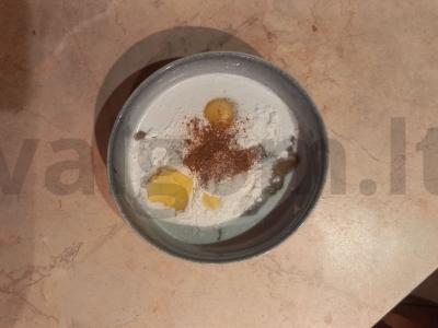 Morkų pyragas be cukraus Žingsnis 1