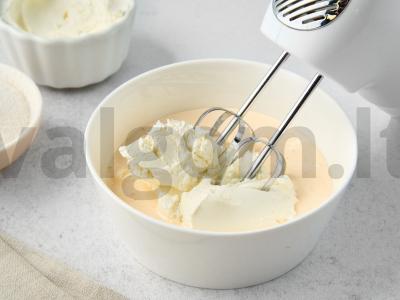 Vyšnių tiramisu Žingsnis 1