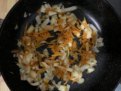 Bulvytė su troškiniu pietums Žingsnis 2