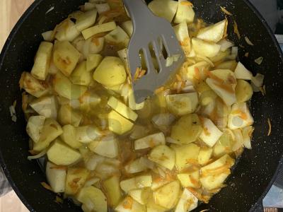 Bulvytė su troškiniu pietums Žingsnis 4