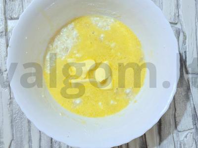 Kvapnus bananų-varškės keksas Žingsnis 3