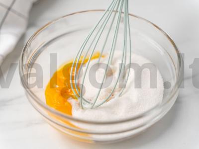 Ananasų pyragas Žingsnis 3