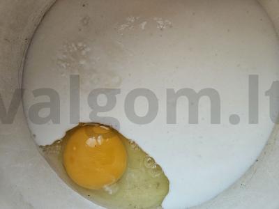 Obuolių blynai su linų sėmenimis Žingsnis 1