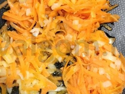 Perlų kruopos su faršu ir daržovėmis Žingsnis 2