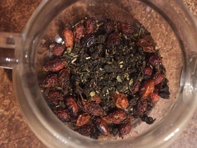 Žaliasis arbata su erškėtuogėmis Žingsnis 2