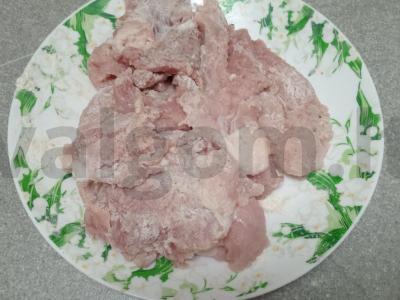 Kepti kiaulienos kepsniai kiaušinyje Žingsnis 5