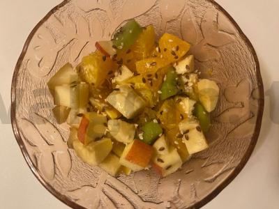 Vaisių salotos „Miksas iš Šantel“ pagrindine nuotrauka