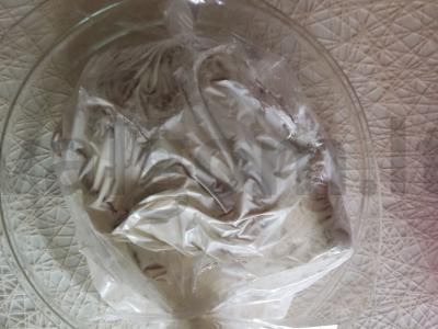 Keptas vištienos su grietine ir česnaku padažas Žingsnis 3