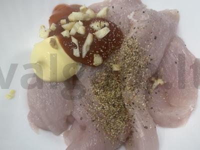 Vištienos filė po sūriu su čili padažu Žingsnis 3