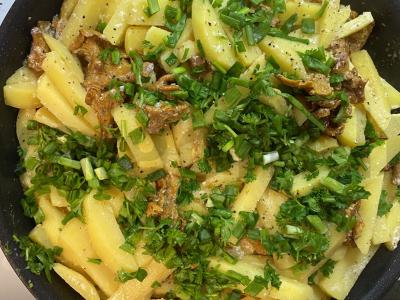 Kepta bulvė su voveraitėmis grietinėlėje Žingsnis 11