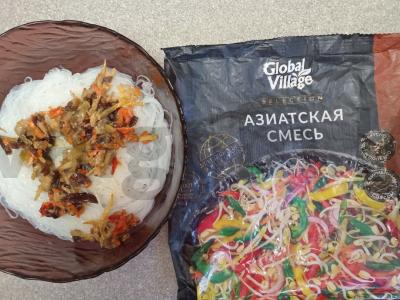 Funchosa su azijietiška daržovių mišiniu Žingsnis 5