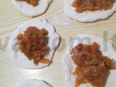 Aštrūs kopūstų pyragėliai Žingsnis 7