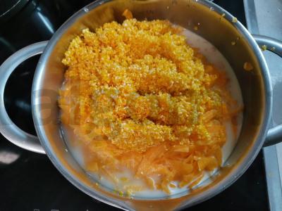 Moliūgų košė su kukurūzų kruopomis ir razinomis Žingsnis 3