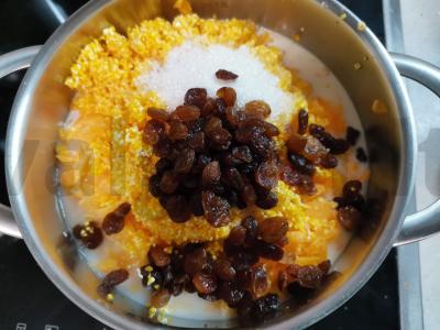 Moliūgų košė su kukurūzų kruopomis ir razinomis Žingsnis 5