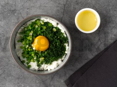 Lavašas su varške ir žolelėmis Žingsnis 3