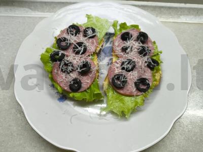 Sumuštiniai su dešra, alyvuogėmis ir parmezanu Žingsnis 6