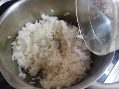 Apversti ritinėliai su lašiša, avokadu ir omletu Žingsnis 4