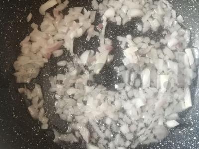 Sultinys su mėsa pagal namų receptą Žingsnis 2