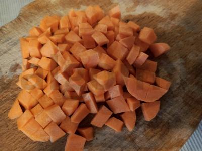 Bulvės su kiauliena lėtoje viryklėje Žingsnis 3