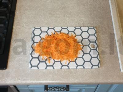 Troškinta kopūstai su ryžiais ir daržovėmis Žingsnis 2