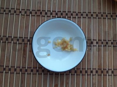 Aromatingas gėrimas su šaltalankiais ir imbieru Žingsnis 1