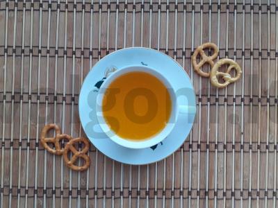 Aromatingas gėrimas su šaltalankiais ir imbieru pagrindine nuotrauka