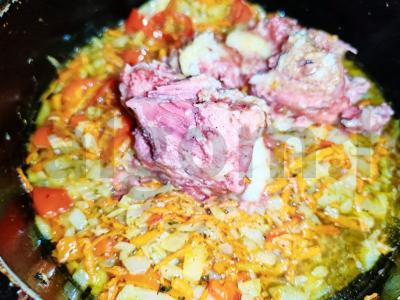 Udon su daržovėmis ir jautienos troškiniu Žingsnis 3