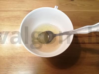 Ananasų želė iš konservuotų ananasų Žingsnis 2