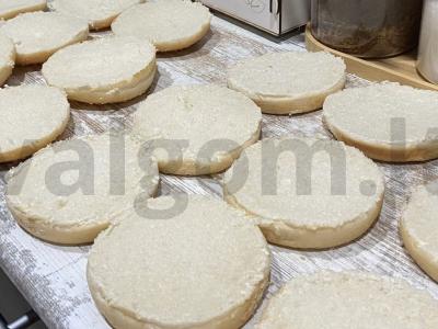 Namų burgeris su vištienos stripsais Žingsnis 3