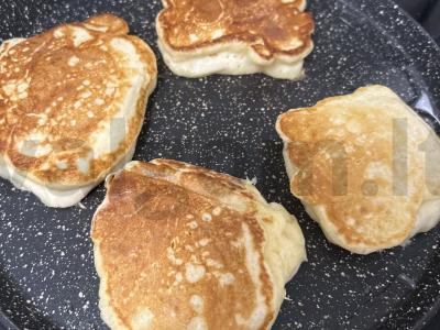 Kefyro blynai „Kaip pas močiutę“ Žingsnis 10