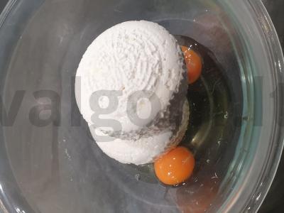 Sūrio blynai „Dietiniai“ Žingsnis 1