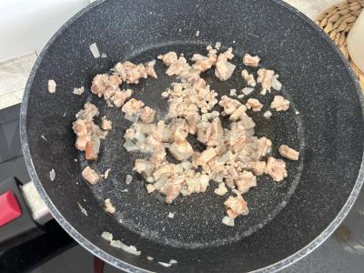 Sluoksniuoto tešlos pyragas su lašiša ir ryžiais Žingsnis 3