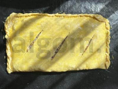 Sluoksniuoto tešlos pyragas su lašiša ir ryžiais Žingsnis 9