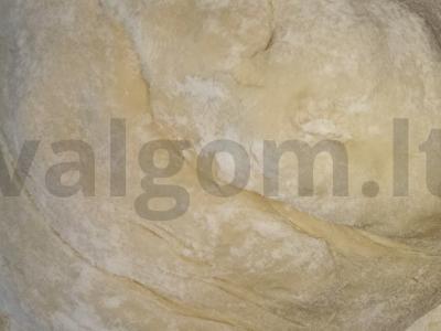 Kibinai su obuoliu ir bananais Žingsnis 1