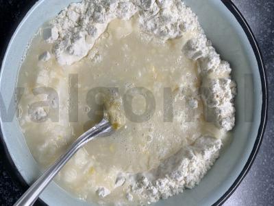 Koldūnai su šaldytomis vyšniomis Žingsnis 2