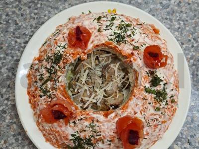 Rytinis salotas su žuvies konservais ir bulvėmis Žingsnis 15