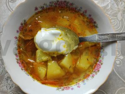 Grybų sriuba su voveraitėmis pagrindine nuotrauka