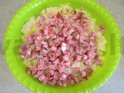 Okroška su rūkytomis dešromis ant duonos kvaso Žingsnis 3