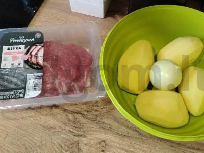 Odzakhuri su raudonuoju svogūnu Žingsnis 1