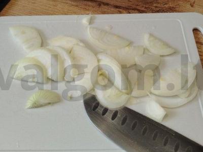 Odzakhuri su raudonuoju svogūnu Žingsnis 3