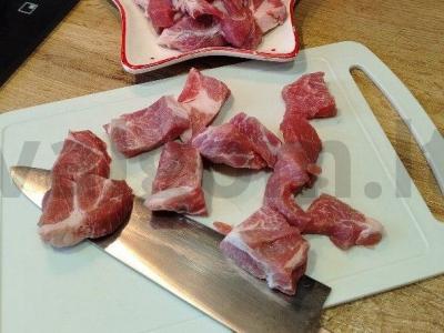 Odzakhuri su raudonuoju svogūnu Žingsnis 5