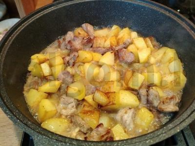 Odzakhuri su raudonuoju svogūnu Žingsnis 9