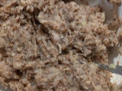 Vištienos kotletai su pievagrybiais Žingsnis 10